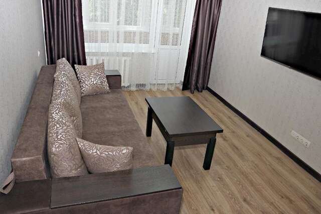 Апартаменты 2 х ком квартира с новым ремонтом на Мотеле Полтава-19